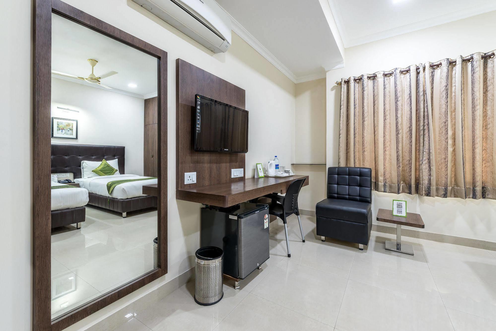 Hotel Mount Kailash Suites Chennai Eksteriør billede